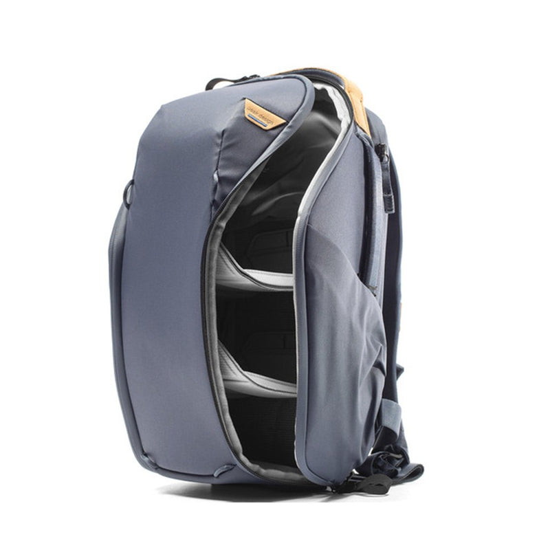 Peak Design Everyday Backpack Zip 15L v2 in Midnight – image 5