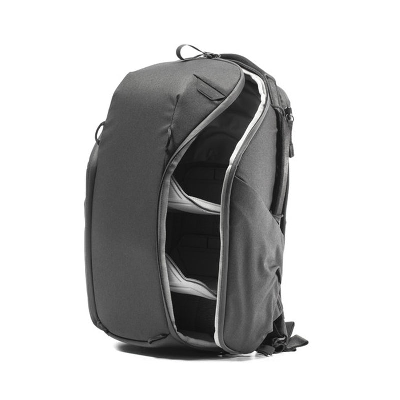 Peak Design Everyday Backpack Zip 20L v2 in black – image 2