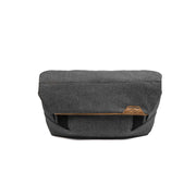 Peak Design Field Pouch V2 Charcoal roll-top organizer pouch – image 2