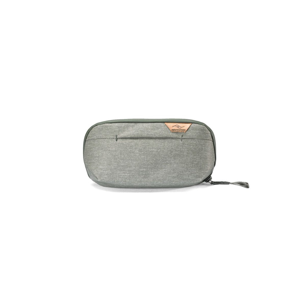 Peak Design Small Wash Pouch Sage 1L toiletry bag – image 1