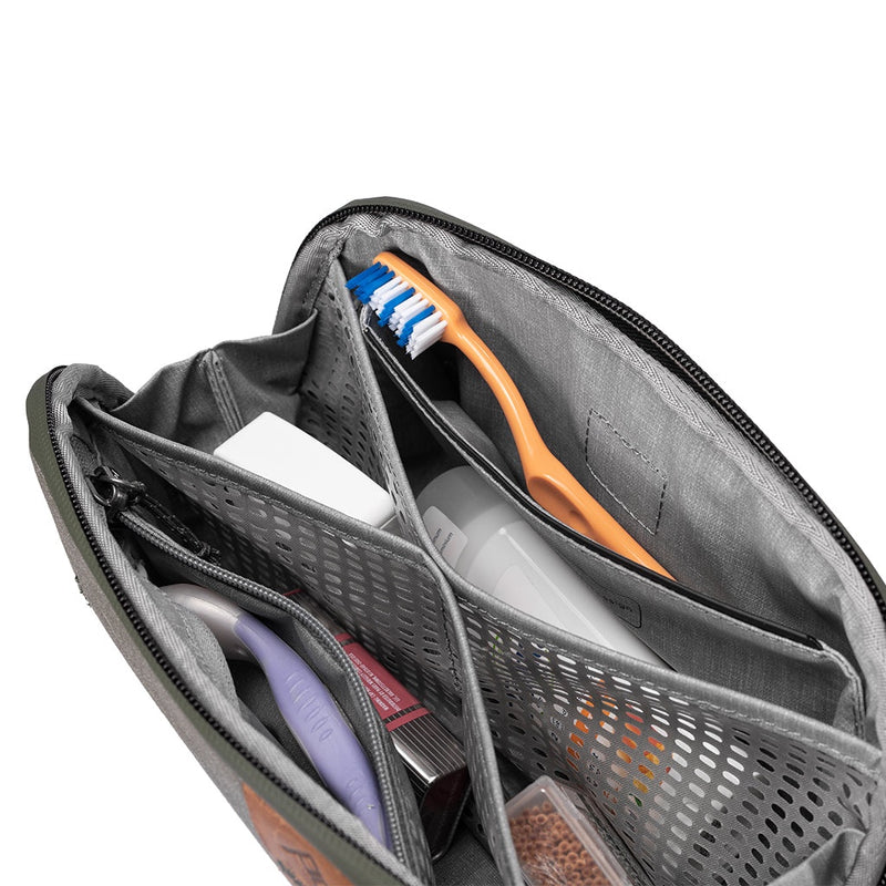 Peak Design Small Wash Pouch Sage 1L toiletry bag – image 5