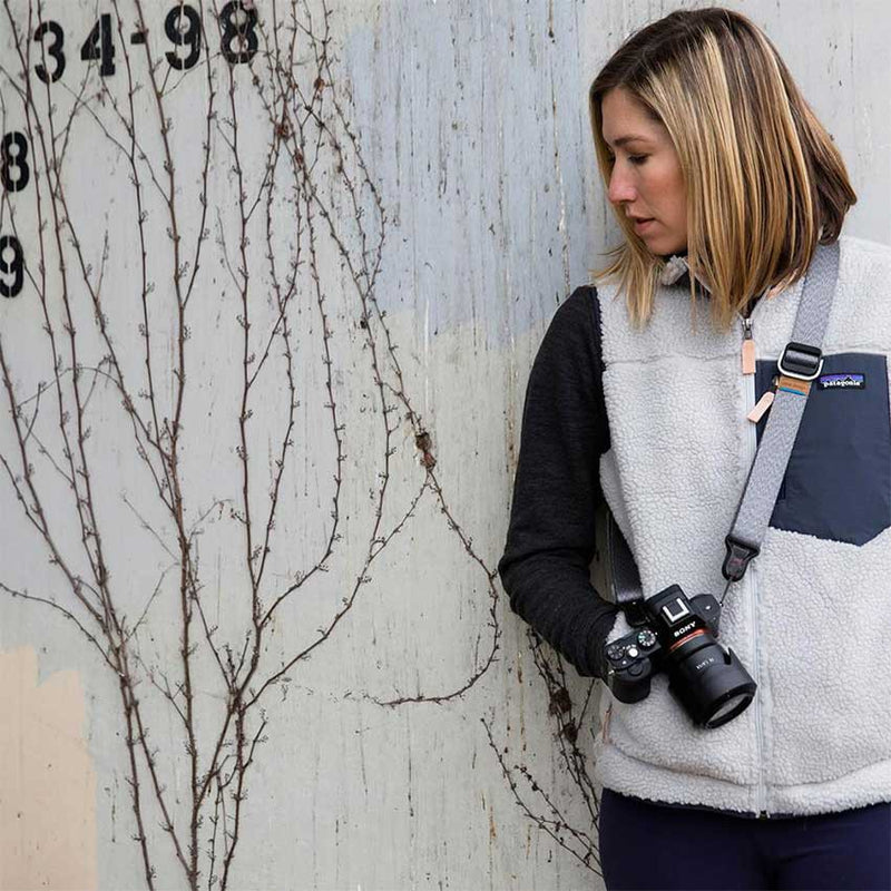 Peak Design Slide Lite camera strap in Ash – image 4