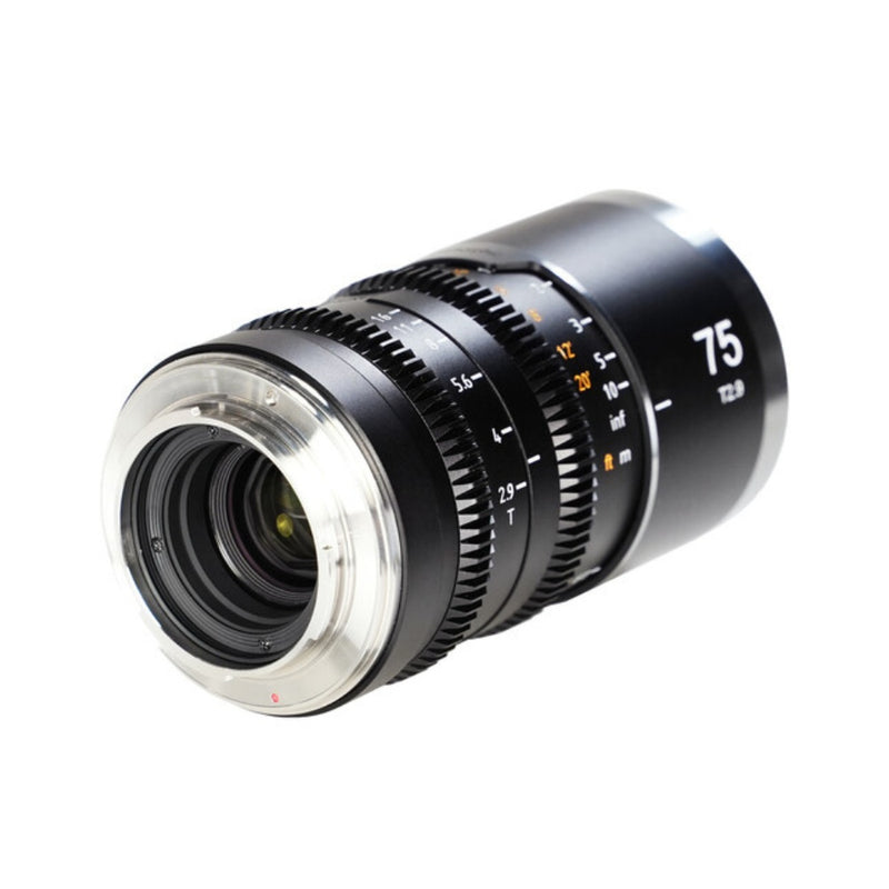 เลนส์ SIRUI Saturn V2 75mm หนักราว 489 กรัม