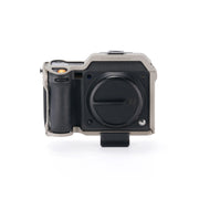 Tilta Vintage Camera Cage จุดยึดและพอร์ตเชื่อมต่อ