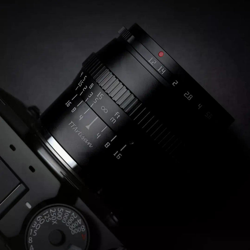 TTArtisan 50mm F1.2 — Silver
